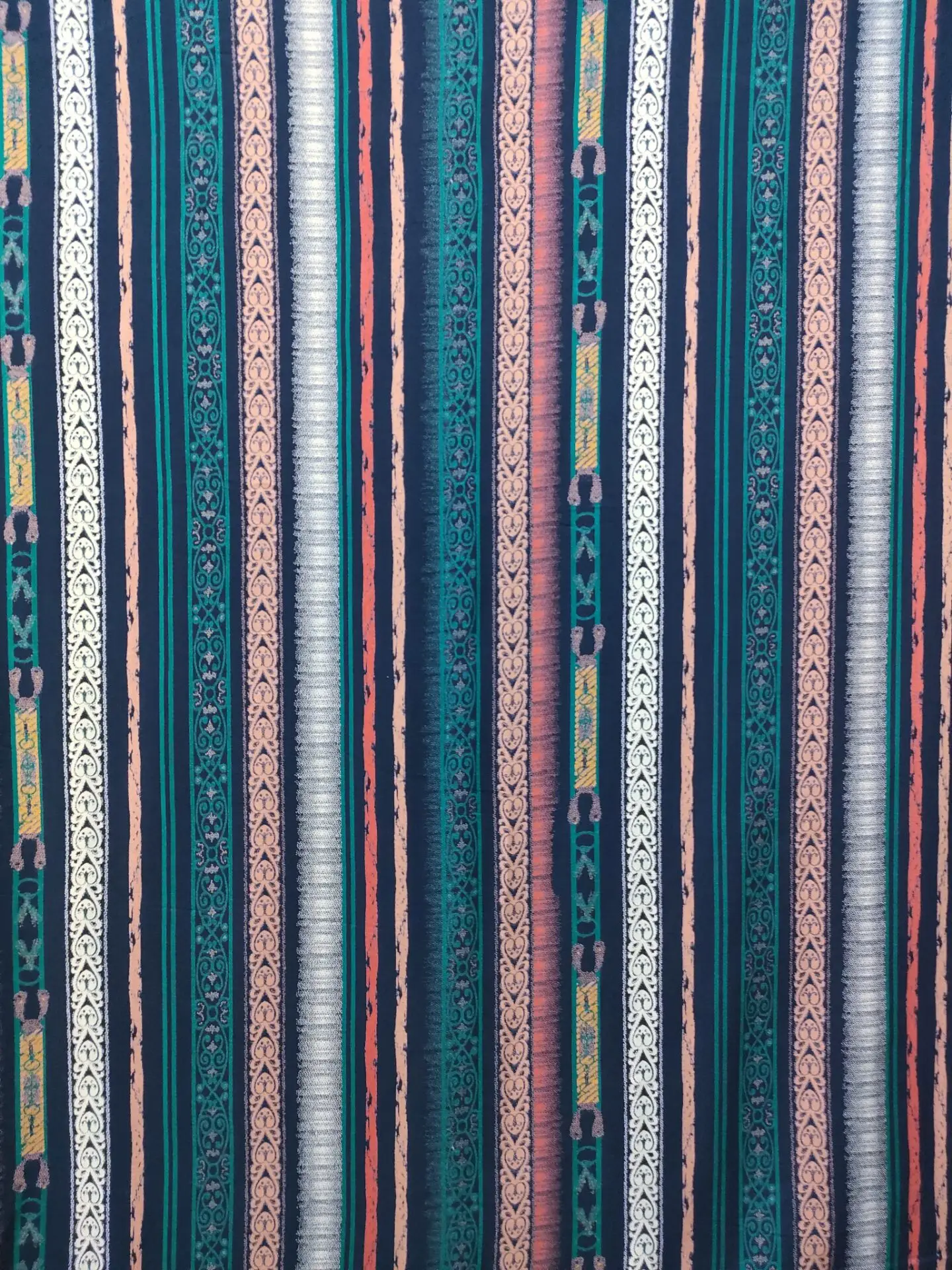 Высокое качество низкая цена 100% искусственный шелк печатная ткань Простой яркий цвет этнический текстиль тканая цветная футболка рубашка сырье