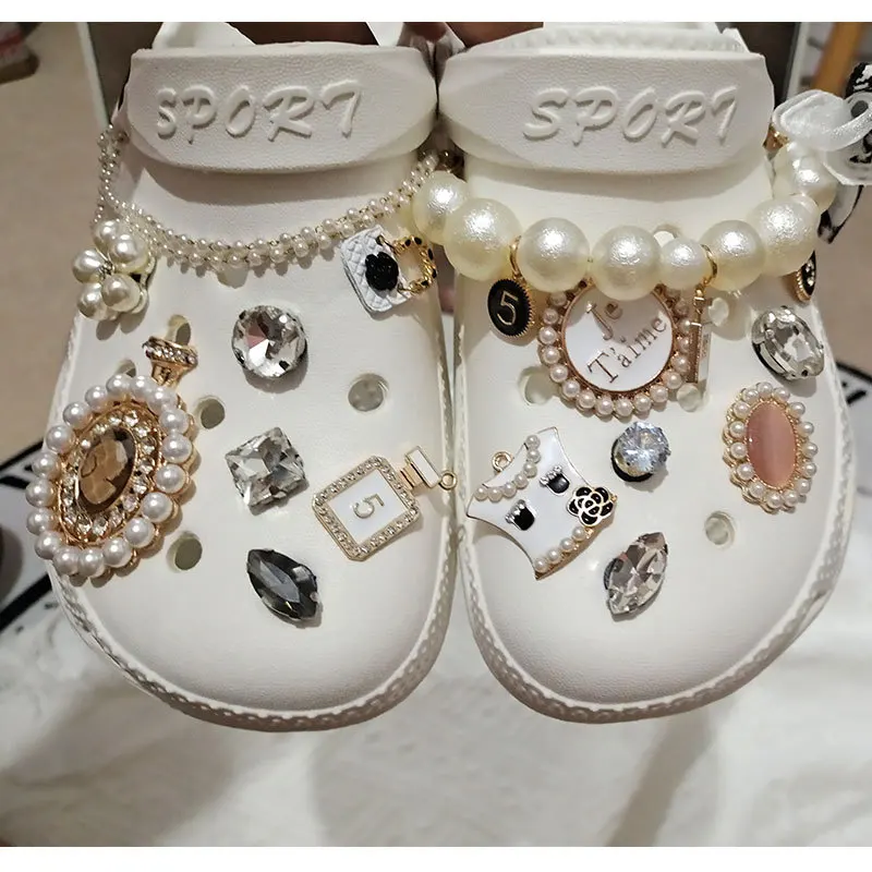  meexzoom 12Pcs Bling Shoes Charms For Girls and Women