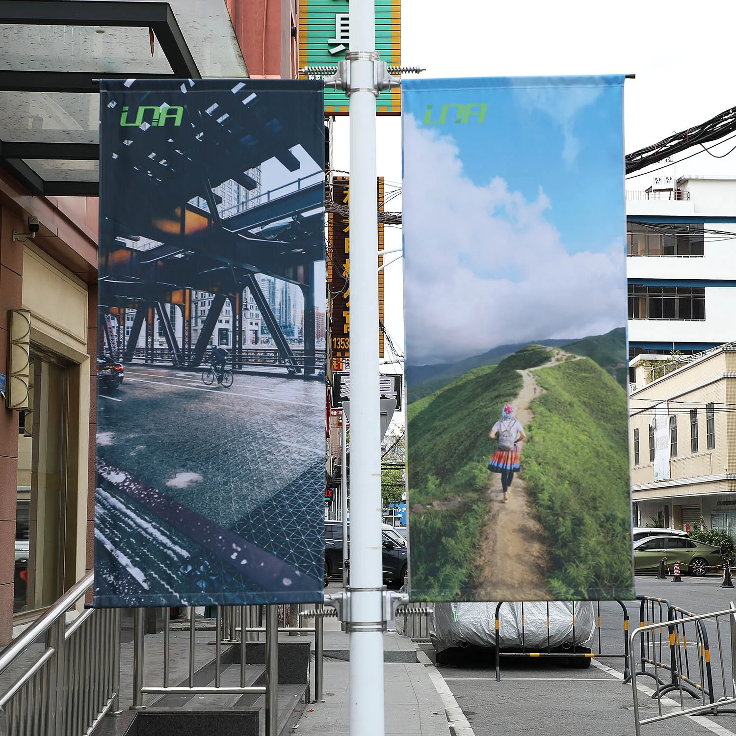 Spring-loaded Coated Wind-Resistant Square Round Poles Flag Banner Bracket