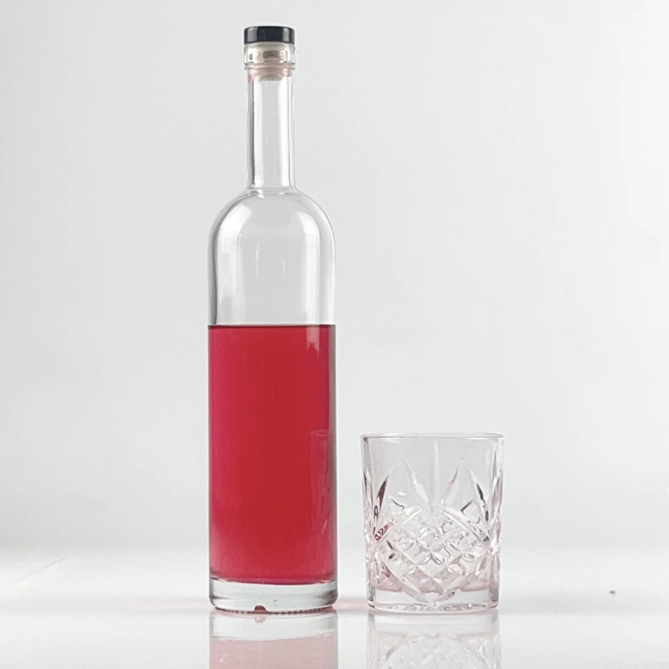 2025 Top Selling clear 70cl Vodka Bottle Round Shape Tequila Gin Bottle Long Neck Wine Whisky Bottle with Wooden Cork Sealing