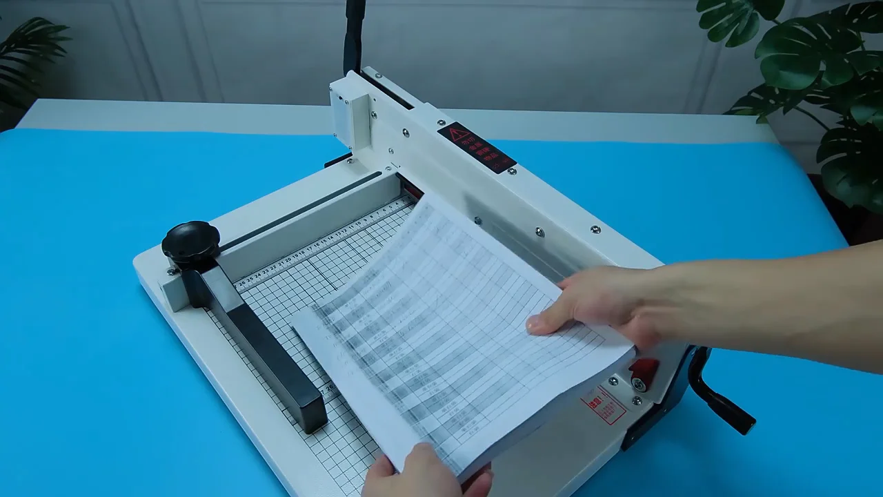 Guillotine Cutter Desktop A4 Size Heavy Duty Manual Paper Cutter With ...