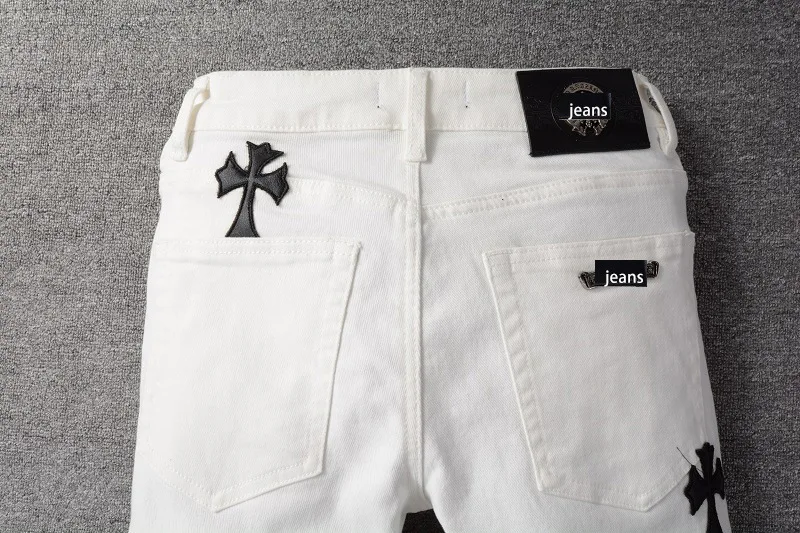 Hot Selling Men's Stonewashed Denim Jeans From China Plus Size Ripped Banana Republic Style Low Price Featuring Hole Decoration