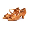 marrone chiaro: tacco 5,5 cm