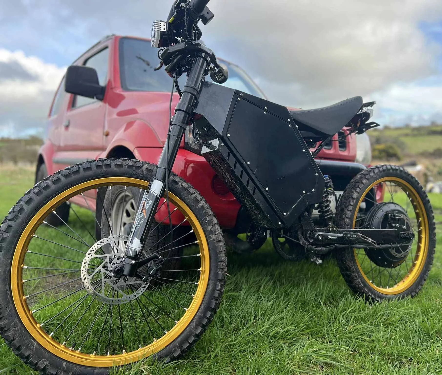 super power electric bicycle ZX (Core) - Super73 Bike It offers an impressive range of up to 60 Miles using electric mode alone Super73 Z Miami E-Bike Review