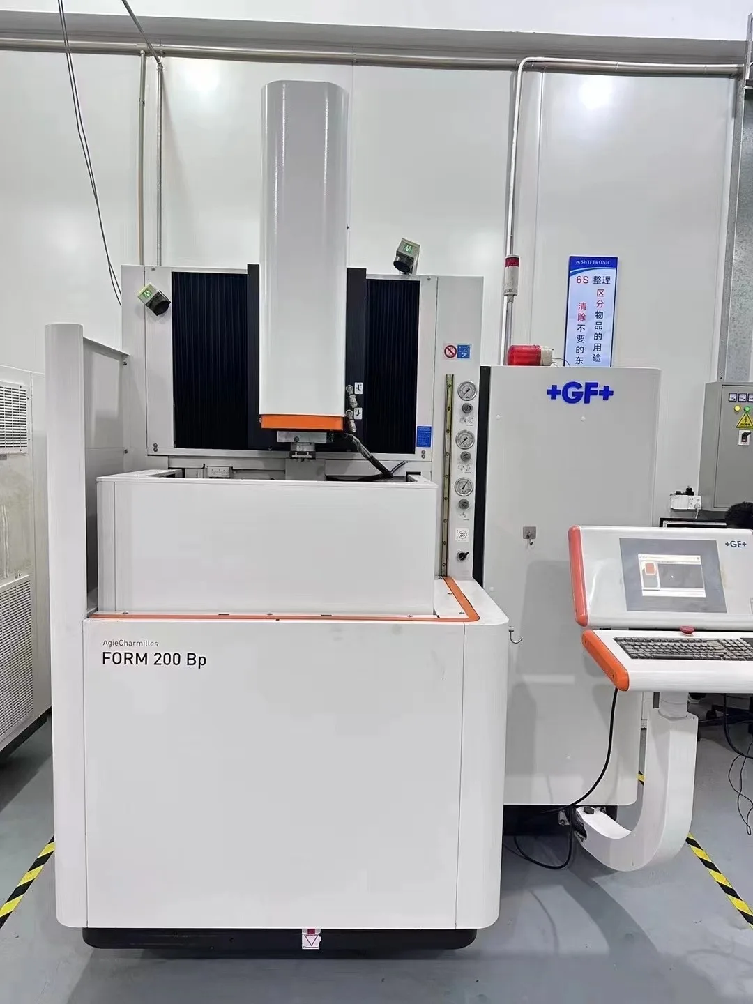 Swiss GF Original Imported EDM Machine Agie Charmilles FORM 200 Precision CNC EDM Machine