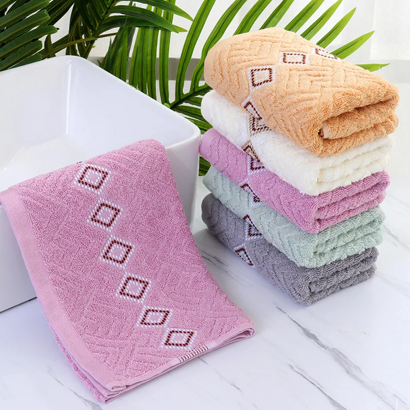 Wholesale organic bamboo fiber towels or custom towels logo embroidery durable absorbent soft towels manufacture