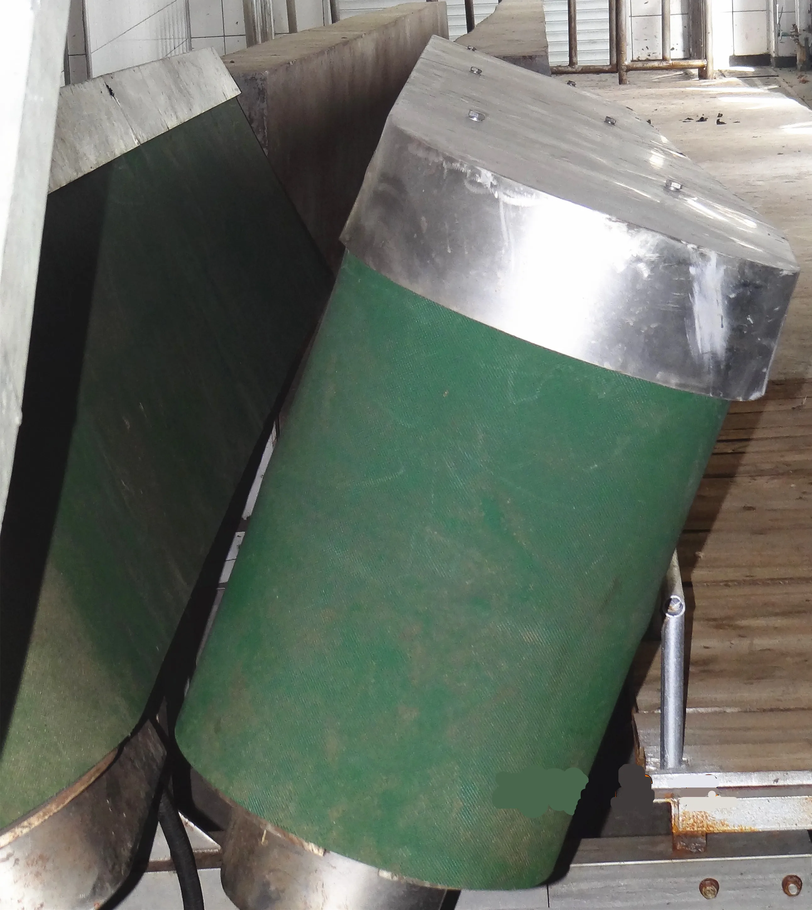 Animal Friendly Living Lamb Goat Ram V Conveyor, V Conveyor Goat Sheep Slaughterhouse