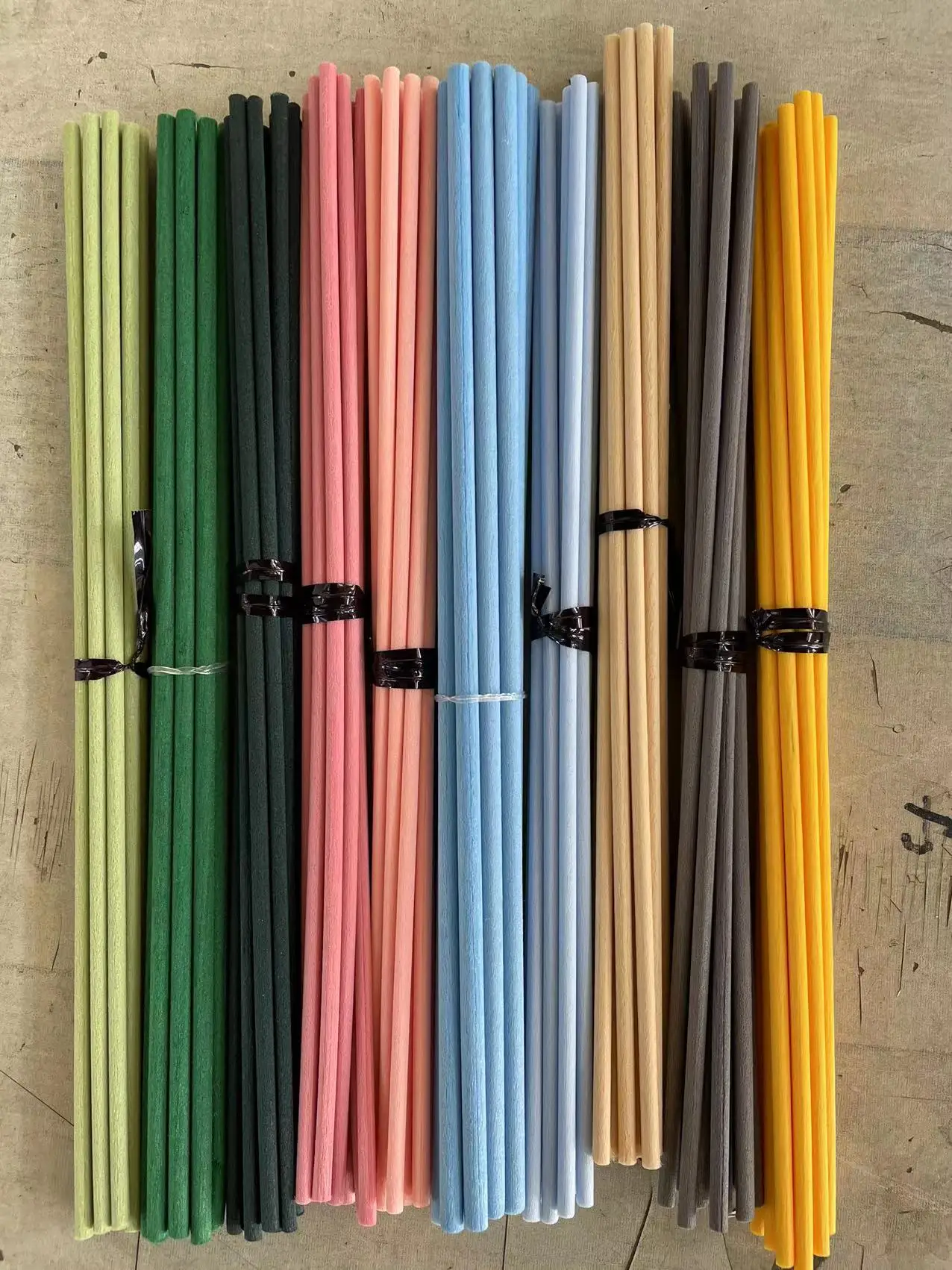 product fashion black white natural color synthetic reed sticks good absorption fragrance polyester fiber reeds-6