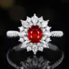 Anillo de diamantes con rubí natural