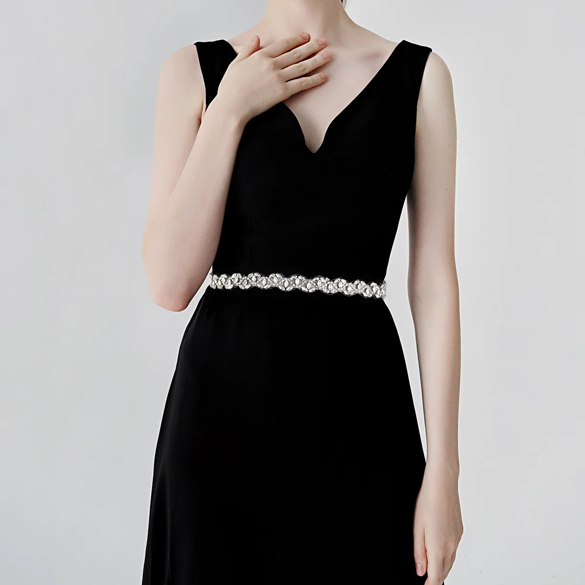 Shiny Rhinestone Bridal Belts Silver Elegant Waist Chain with