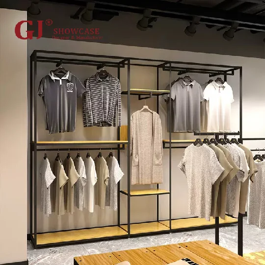 Boutique de moda com suporte para lojas de roupas, prateleiras