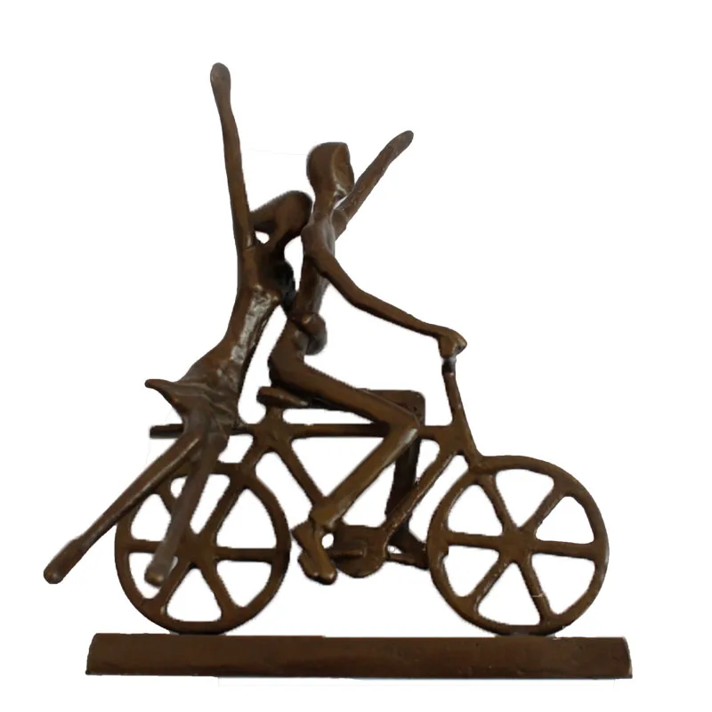 Escultura De Escultura Industrial De Bicicleta Con Rueda Gra 