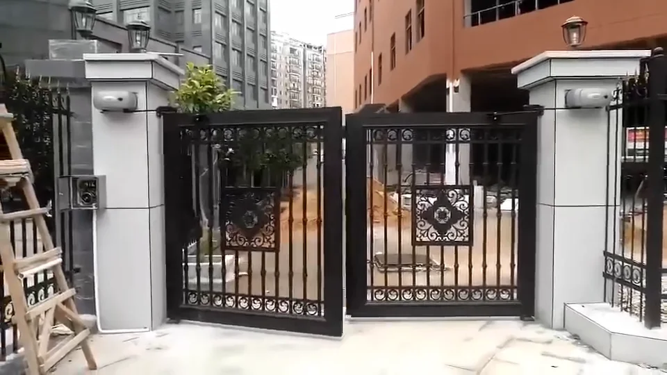 New Style Simple Main Gate Designs Swing Gate Metal Gate Designs for Homes