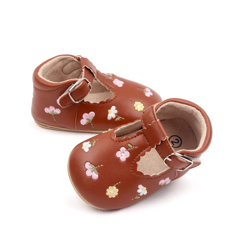 Baby Shies Factory Beautiful Flower Embroidery Soft PU Leather Spring Autumn Baby Toddler Girl Shoes manufacture