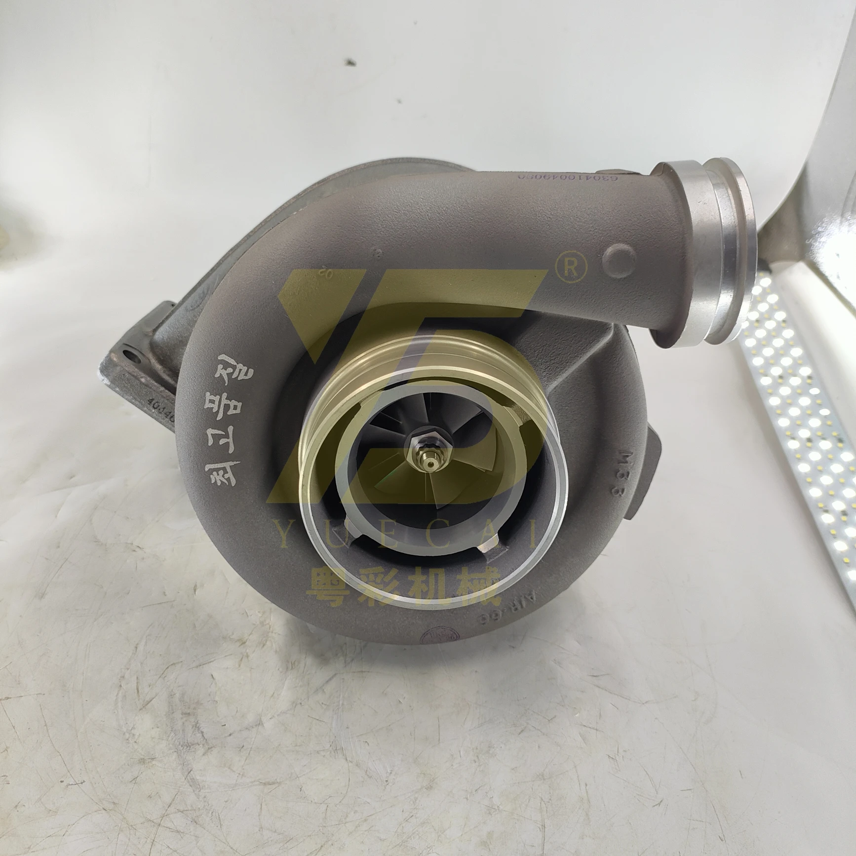 YUE CAI D12D Engine Turbo 11423397 VOE11423397 452164-0016 for EC360 EC460 Turbocharger 11423684 11423085