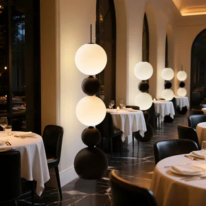 Direct Sales Golden Supplier Floor Lamp Standing Floor Lamp Modern Luxury for Restaurant Hotel Art Gallery Cafe