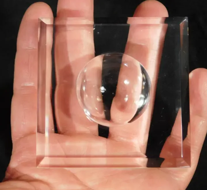 Ray Yi Custom Extra-large Acrylic Dimple Display Stand for Ostrich Egg or Large Crystal Ball