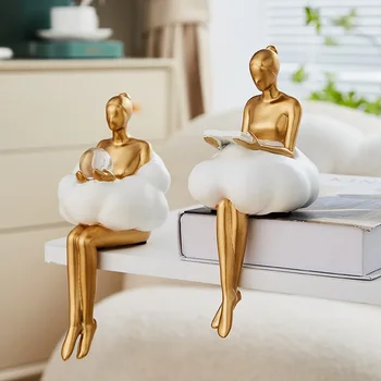 Golden Sculptures and Statuettes Figurines for Interior Kawaii Room Office Accessories Wedding Decor Knick-Knacks