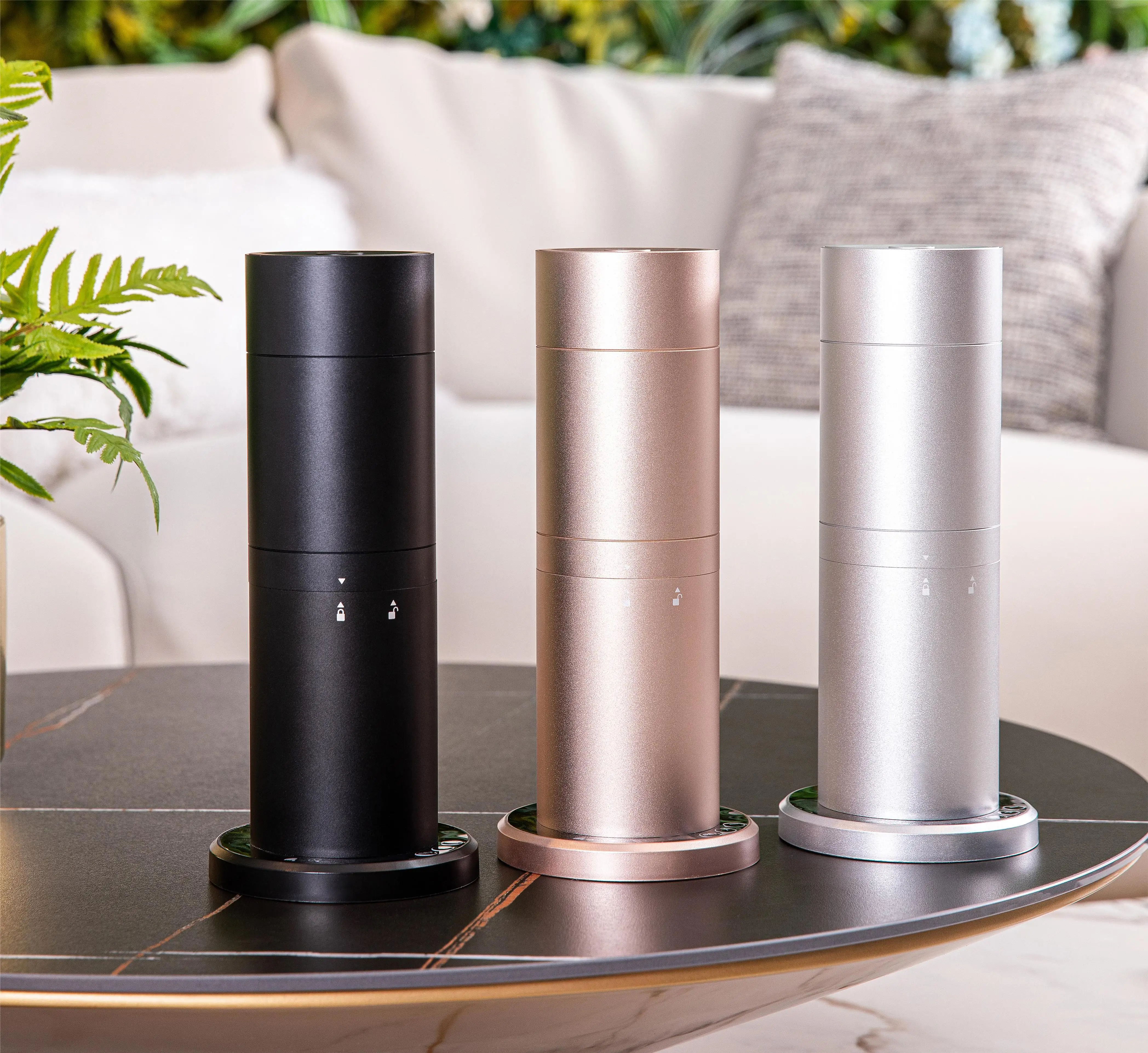 Tower Commercial Scent Diffuser Aromatic Electric Plug Aroma Diffuser Fragrance Mist Machine