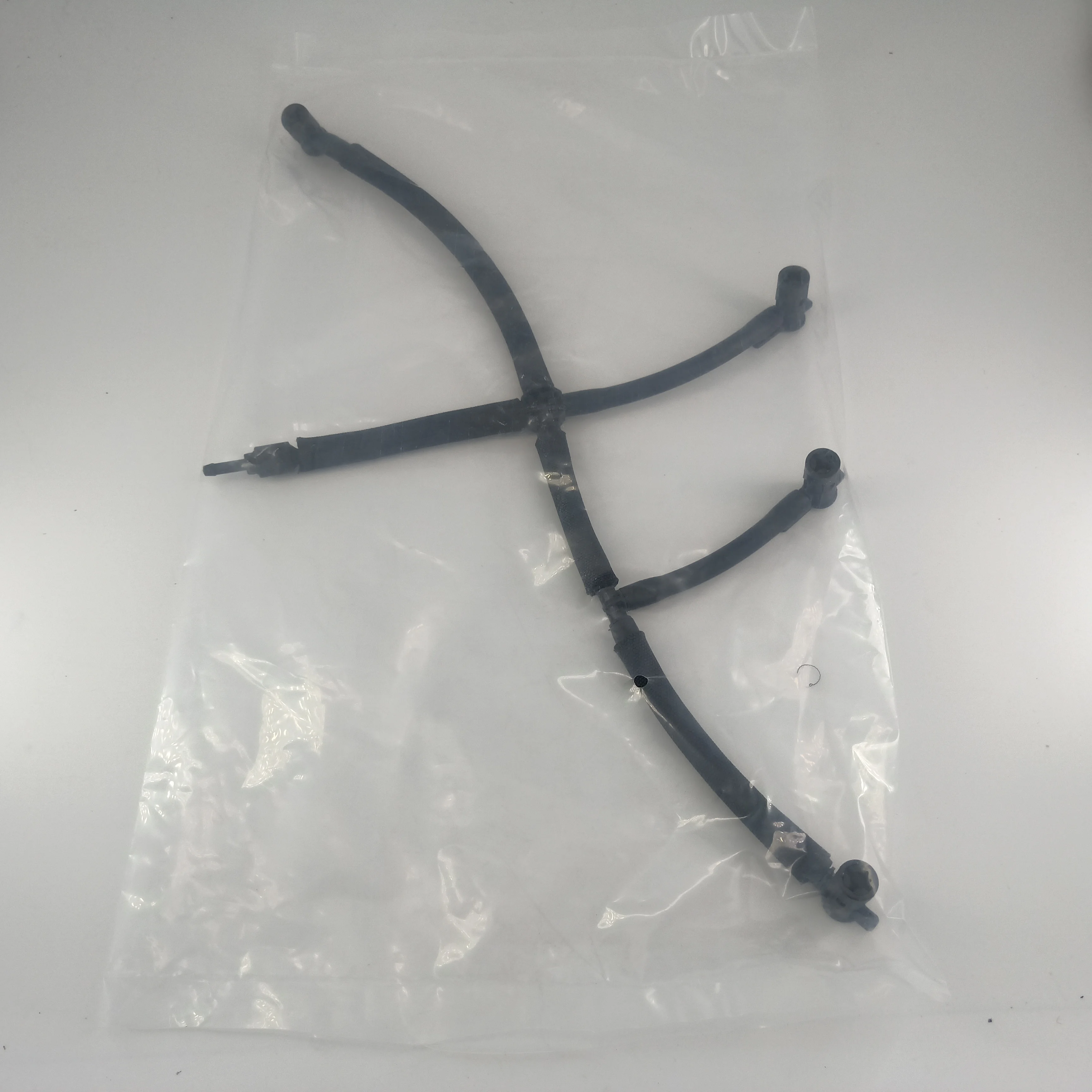 Топливный обратный шланг труба инжектор линия утечки шланга OE: 03L130235M для Amarok