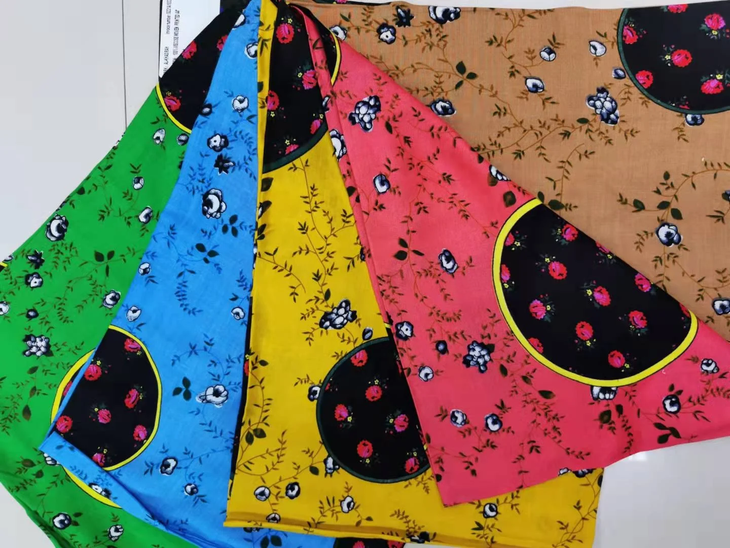 100% вискоза, печатный Аккумулятор для берегов