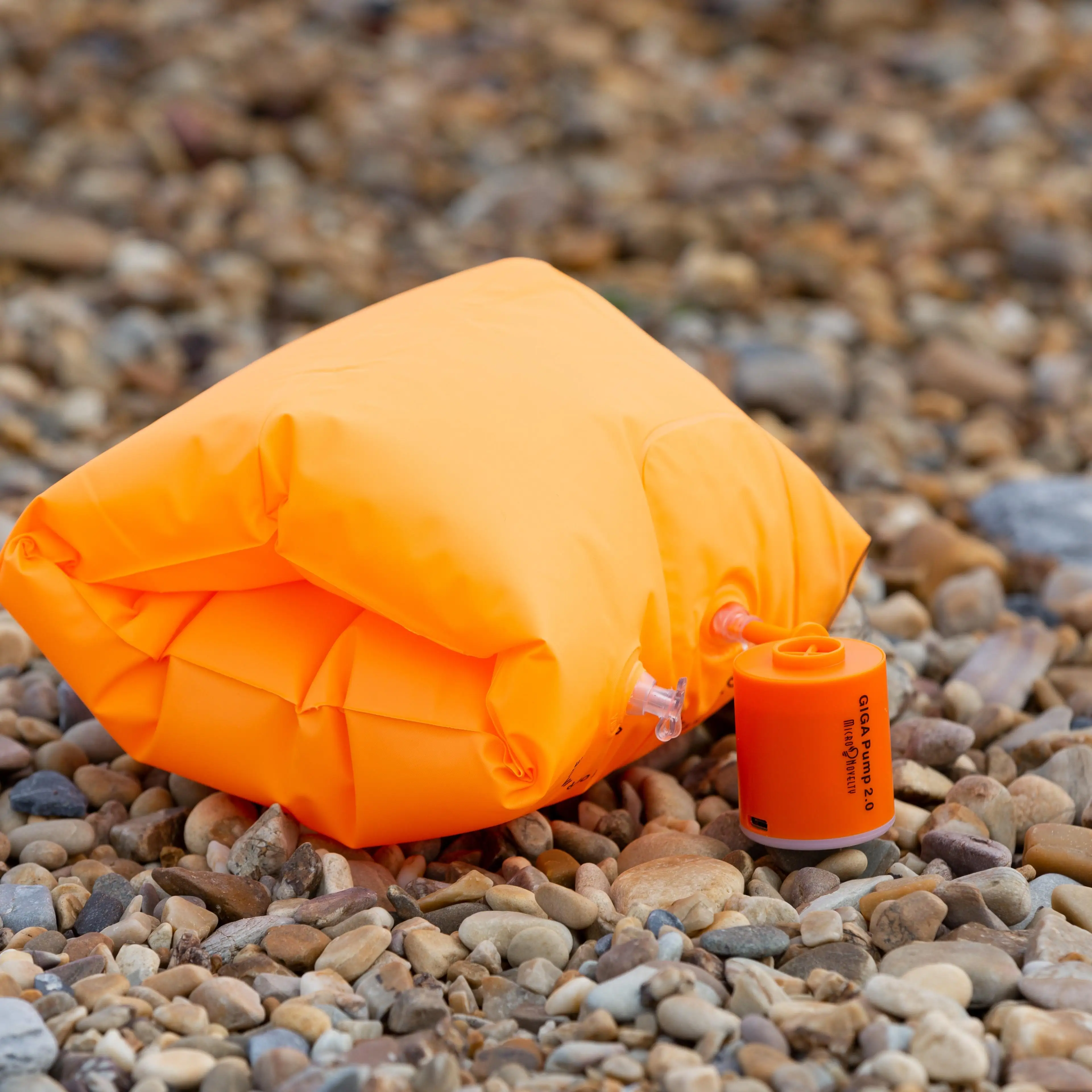 GIGA Pump 5 Portable Air Pump For Inflatables, 5kPa Mini Air