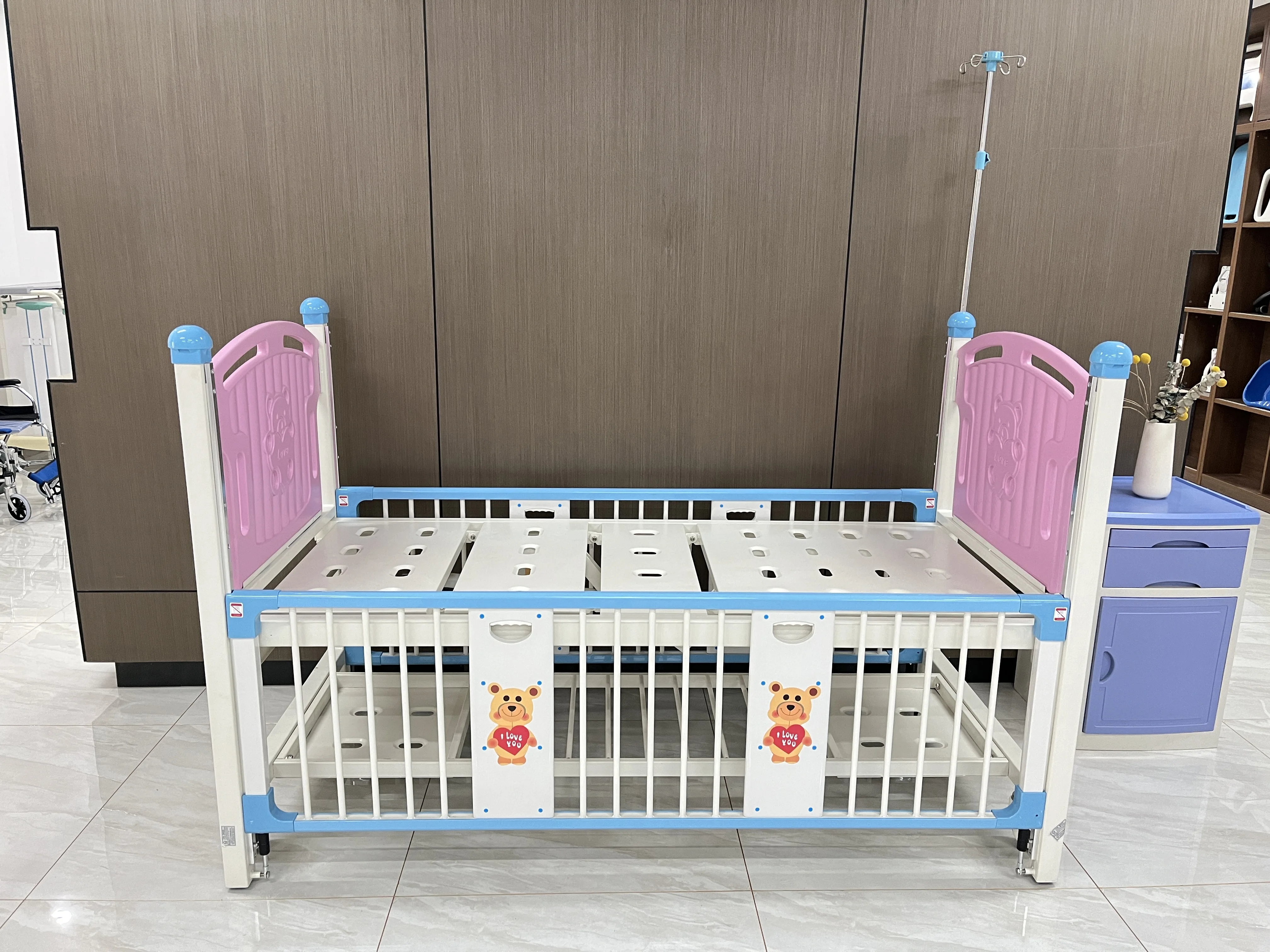 Hot Sale Metal Hospital Children Bed Cute Medical Baby Bed Buy Hospital Children Bed,Medical