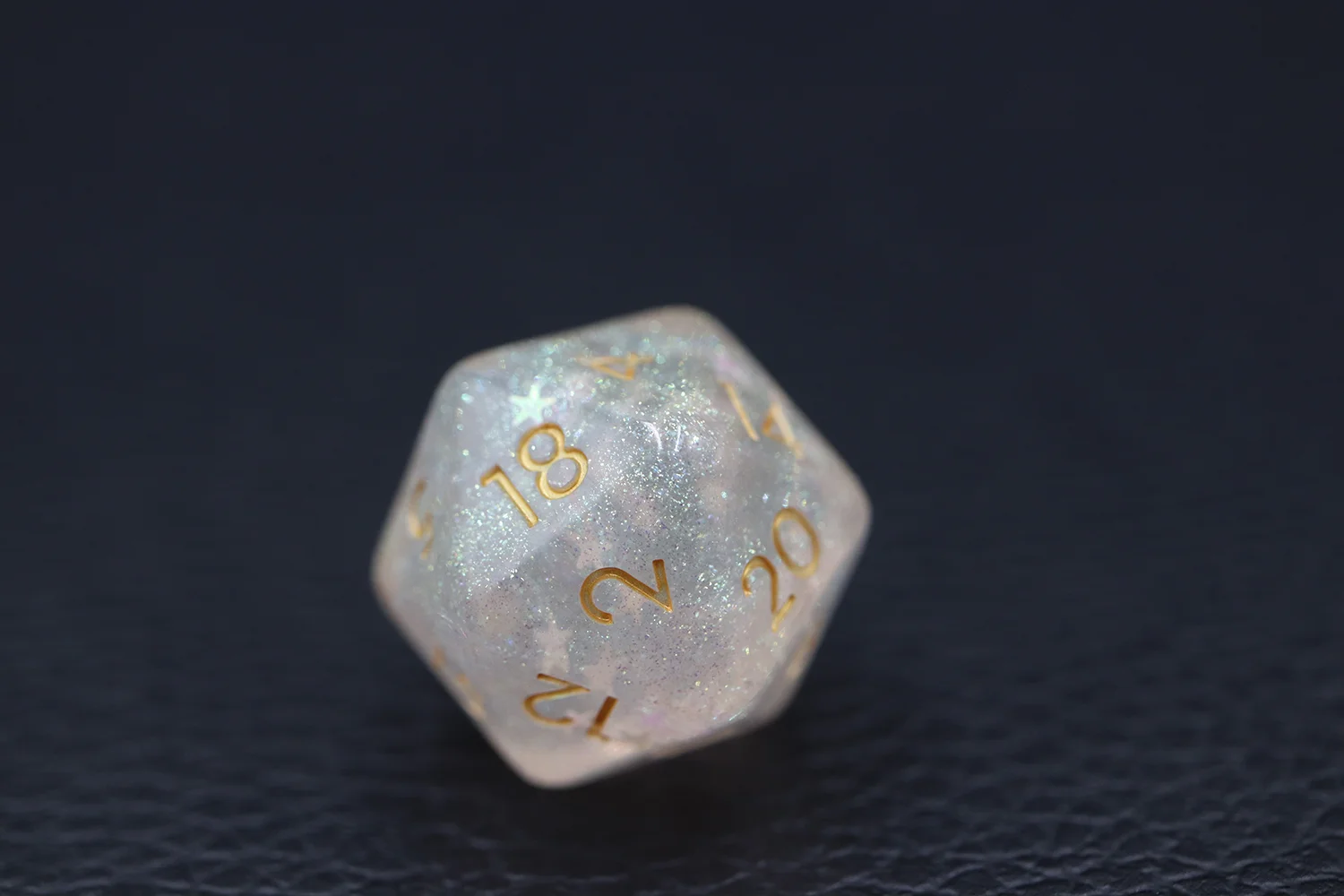 7-Pack 20-Sided Polyhedral Clear Resin Dice Set Low MOQ D20 for DND RPG Table Game supplier