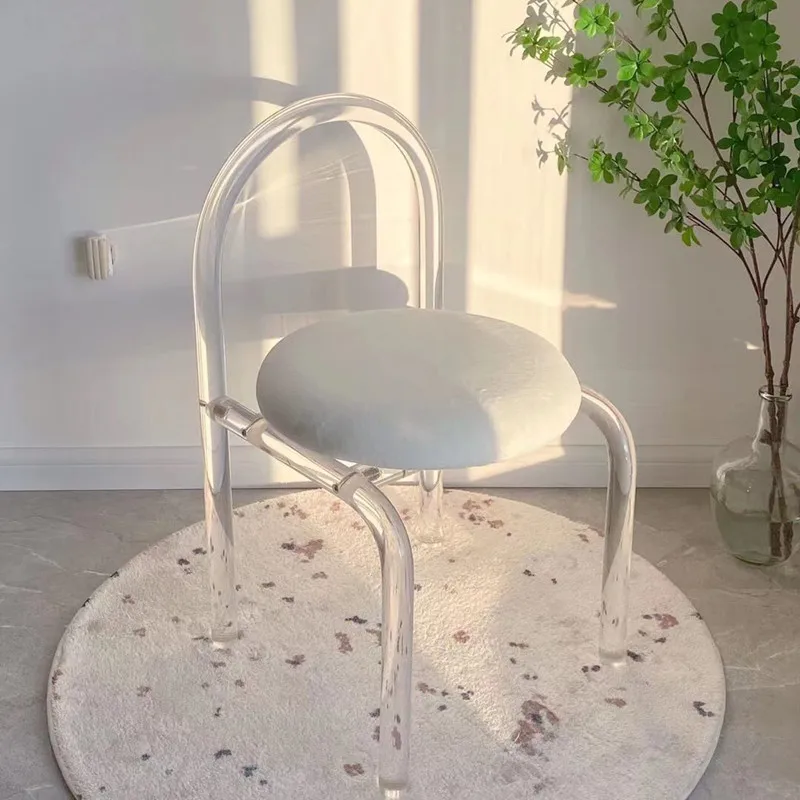 Modern Plastic Wedding Chair New Design Clear Acrylic Leisure Banquet Chair Strong Stackable Transparent Chair
