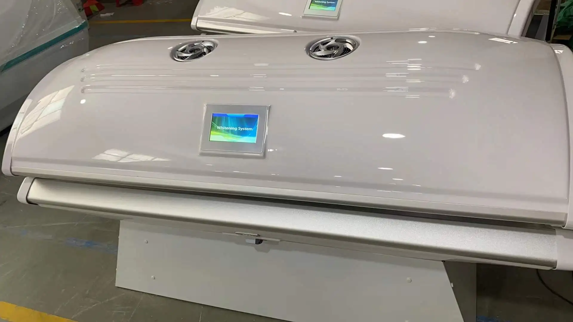 Luxury Bed Frame Led Led Skin Whitening Bed  Modern Bed with Led  Full Size Bed Frame Led Lights