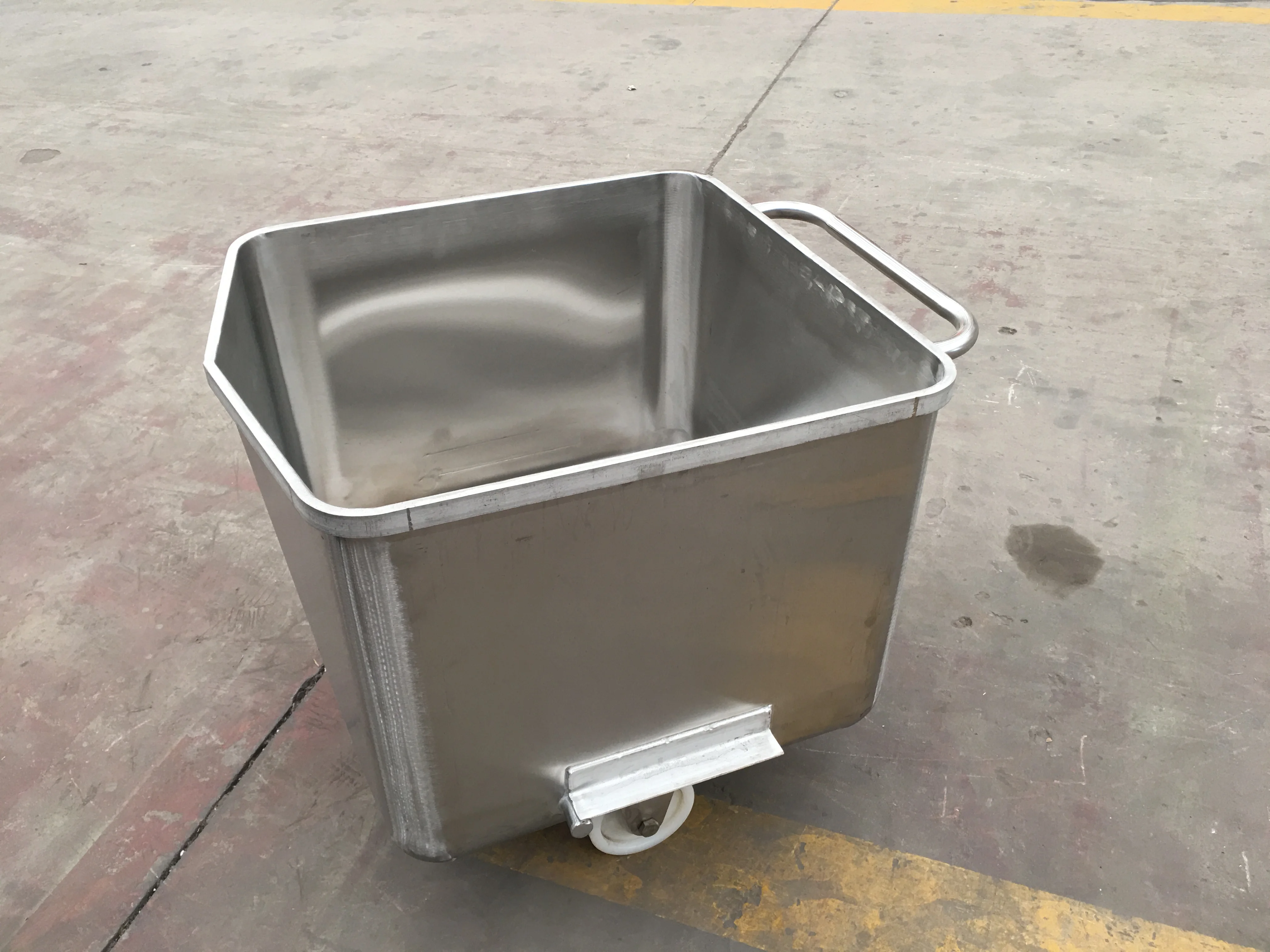 Bucket car slaughter