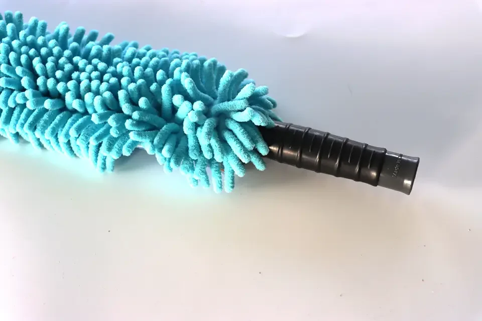 Высокий потолочный гибкий шениль Flex-and-Stay Duster со съемной тканью из микрофибры и выдвижным стержнем