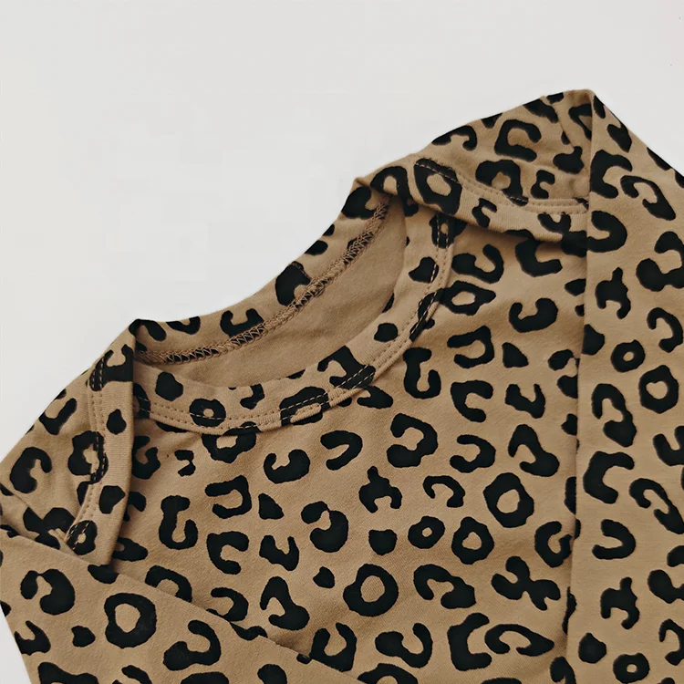 Для новорожденных, для мальчиков и девочек; roupas de bebe recem nascido вязать унисекс дешевые хлопок, комплекты одежды для маленьких мальчиков, детская одежда для девочки комплект с комбинезоном для летнее