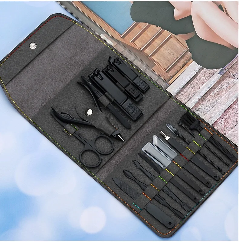 16pcs Amazon Hot Sale Manicure Pedicure Set in Soft Leather Pouch for Gift and Give Away