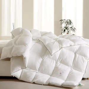 Hotel Grade Full Size Quilted Comforter All Season Polyester Microfiber Bedding Soft Warm Breathable Hypoallergenic Lightweight