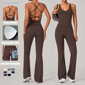 Women's High Quality Super Soft Gym Fitness Yoga Set Crisscross Straps Sportswear with Chest Pad Butt Lift Yoga Wear