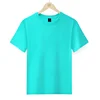 มีสีเขียวขุ่น