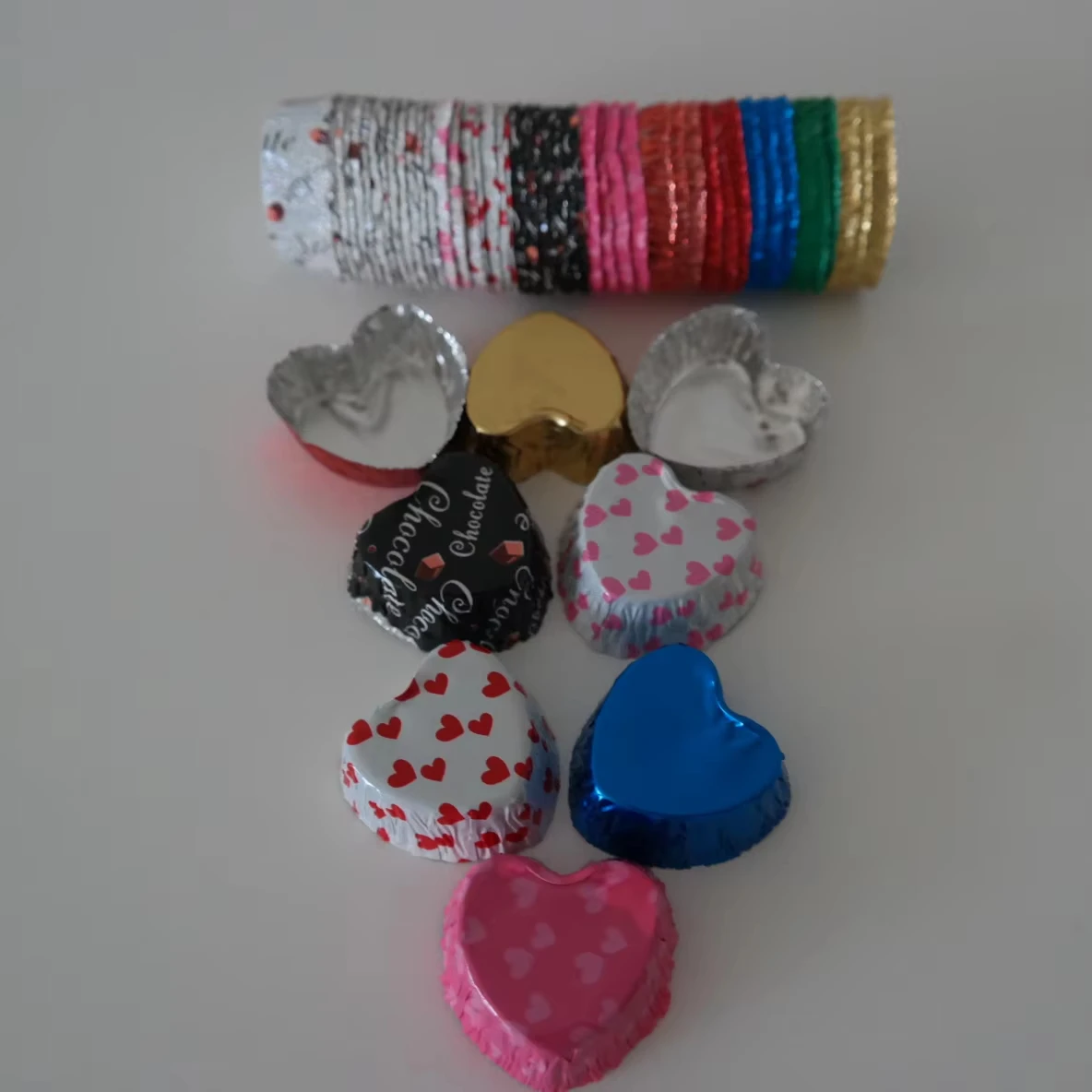 TIA YA07 Wrinkle Free Aluminum Foil Container Smooth Surface Circular Food Tray Oven Safe love Shape Foil Container