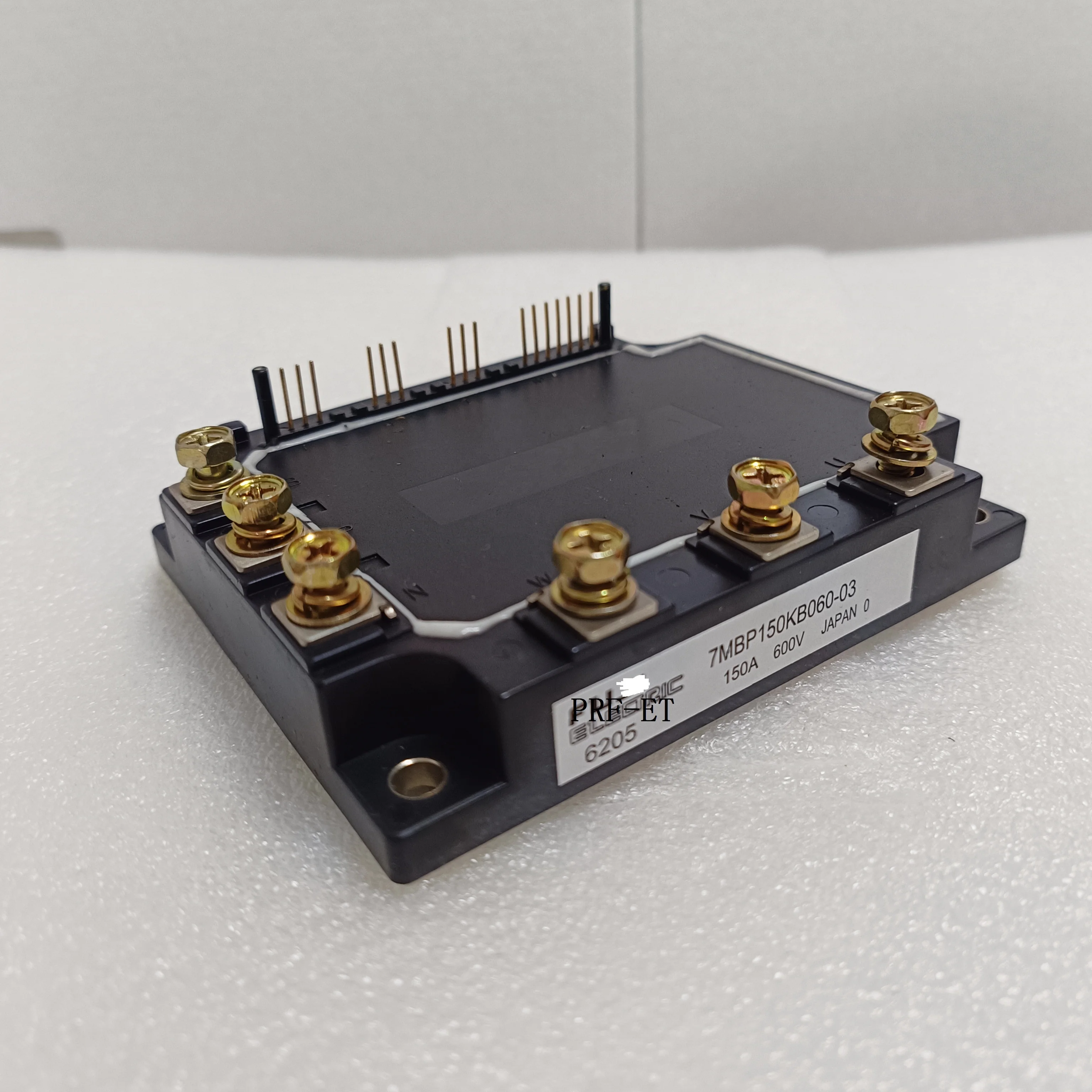 1PCS FUJI 7MBP150KB060-03 Module Power Supply New 100