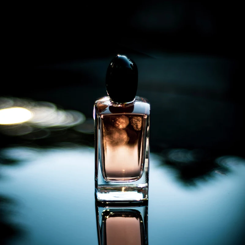 30ml/50ml/100ml ZCFX香水瓶 - 角型ガラスボトル、ロゴ印刷対応