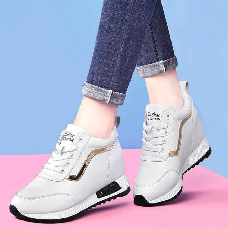 Wholesale Fashion New Women Casual Shoes Spring Popular Sports Soft