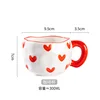 Red heart-hand pinch mug - 301-400ml