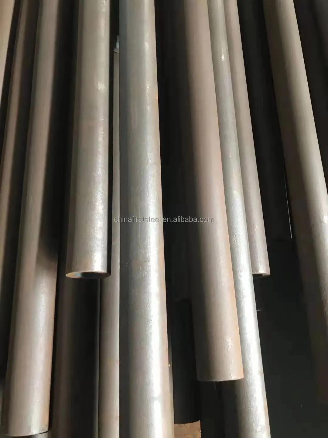 ASTM A106 40crnimo 76mm Seamless Steel Pipes And Tube Round Hot Rolled GB