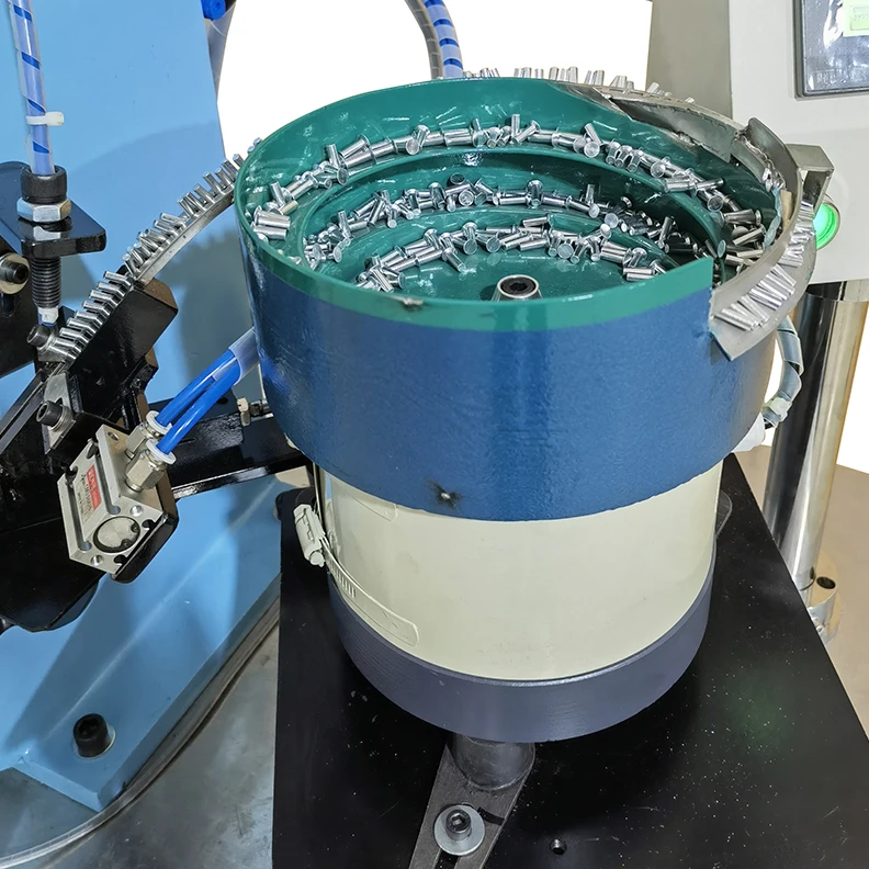 High Efficiency Pneumatic Spin Riveting Machine
