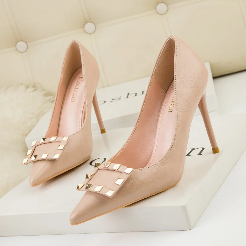 Zapatos De Tacón De Punta Estrecha Para Mujer,Zapatillas Femeninas  Transpirables,De Tacón Alto,Cómodos Y Salvajes,Para Trabajo Y Oficina - Buy  Respirables De La Moda De Las Mujeres Nueva Del Dedo Del Pie Puntiagudo