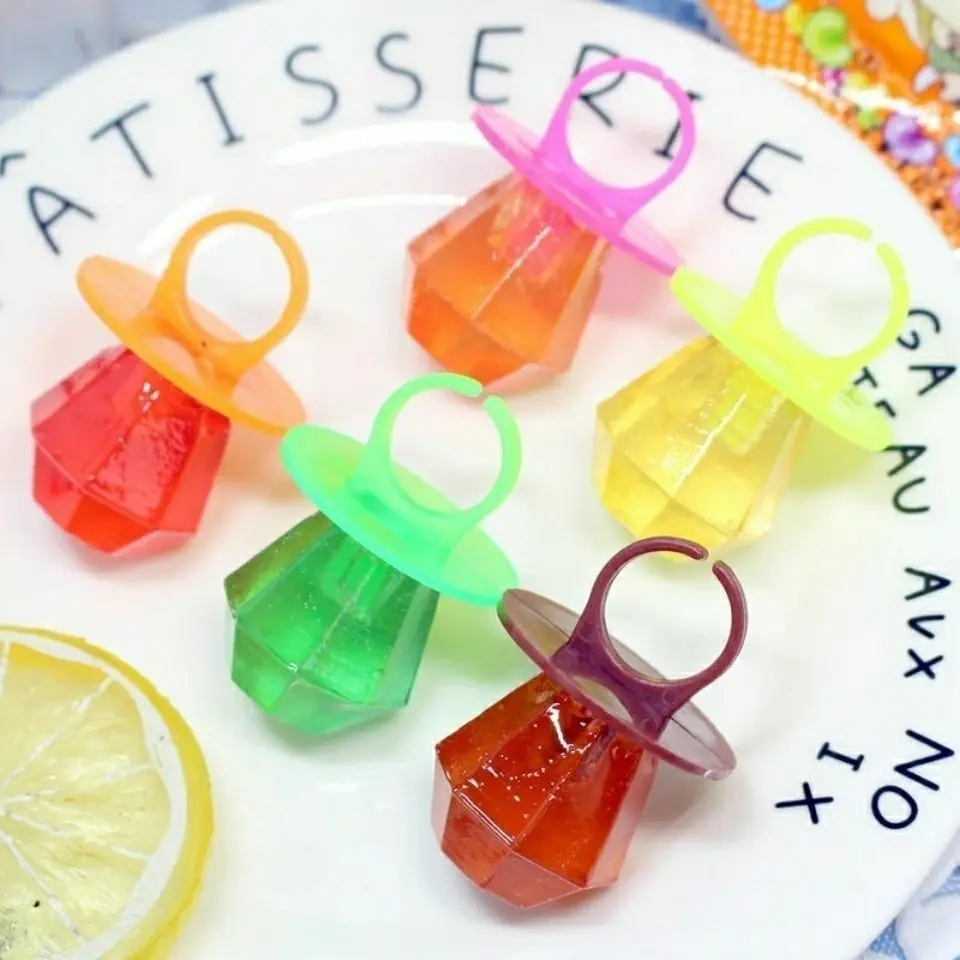 Support OEM Customization a Single 12g Sugar-containing Five Fruit Flavors Diamond Ring Toy Candy