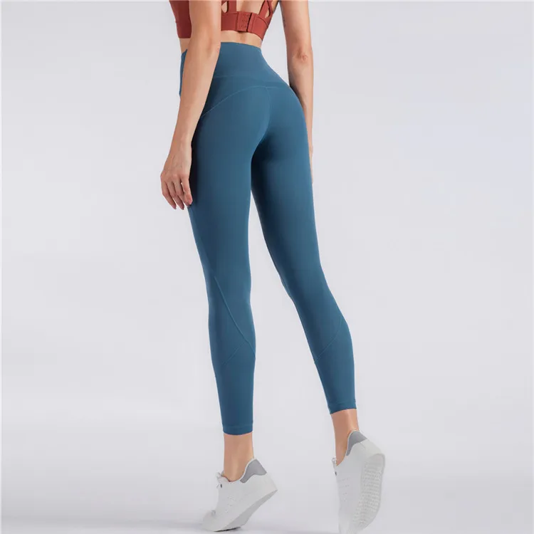 girls in tight gym pants