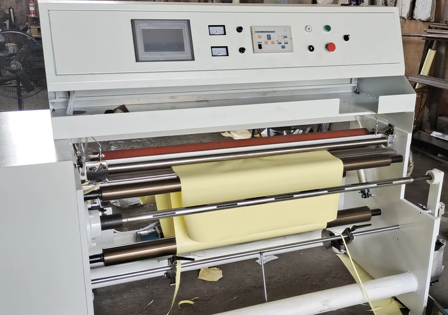 Automatic Rewinding  Machine for Gift Paper and Wallpaper