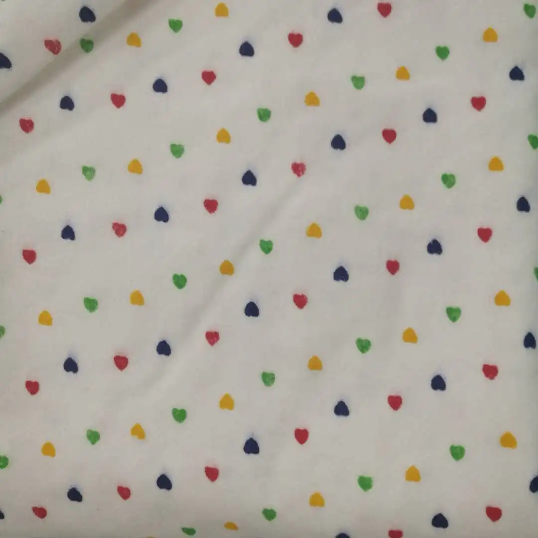 В наличии много хлопчатобумажной фланели 150 г/м2, фланель с эффектом потертости для детей