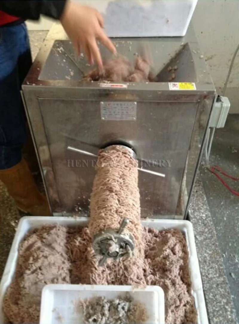 Automatic Strainer to Clean Fish Meal / Fish Meat Bone Separator / Fish Meat Strainer Machine